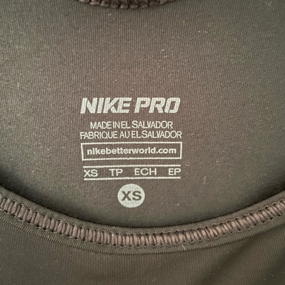 Nike Pro Black Running Tank Top - Picture 3 of 3